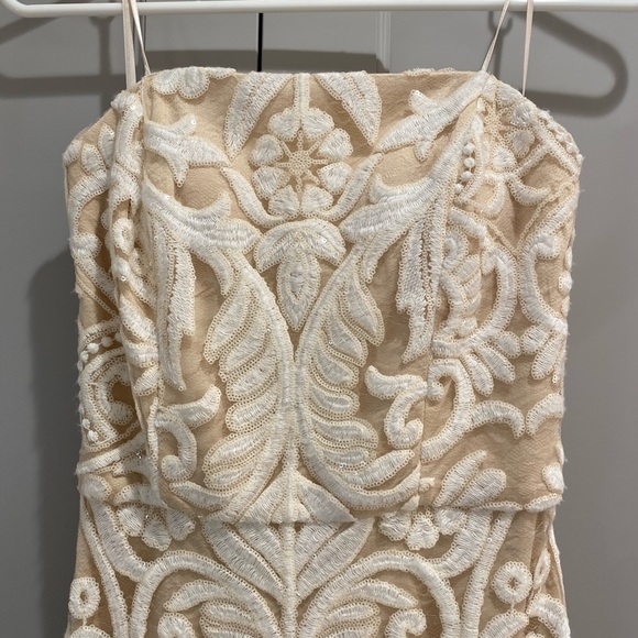 BRAND NEW FORMAL DRESS✨ - Picture 4 of 8